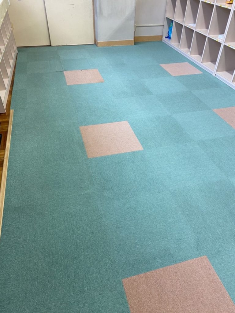 施設のタイルカーペットを張替させて頂きました。 | 中村製畳